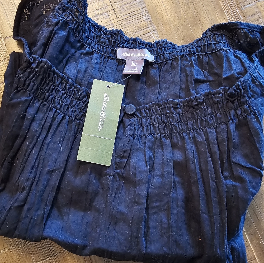 💕NWT Eddie Bauer Burnout Cotton Blue Popover Blouse